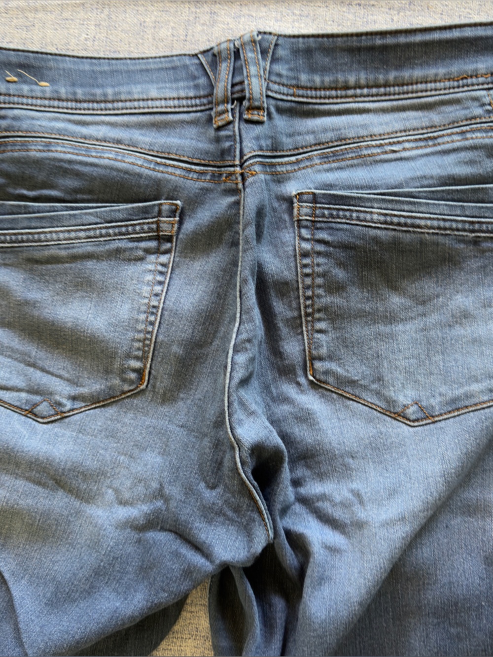 Democracy Blue Denim Jeans - Picture 5 of 6